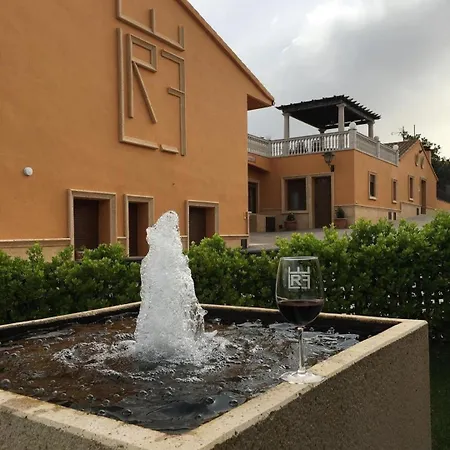 El Cerro De Cabaneros
